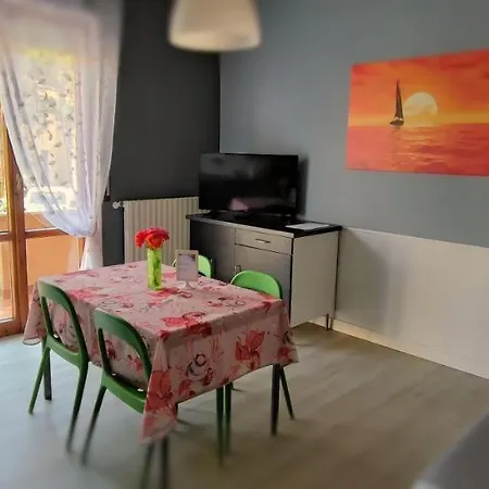 Dianostellamarina * دْيانو مارينا