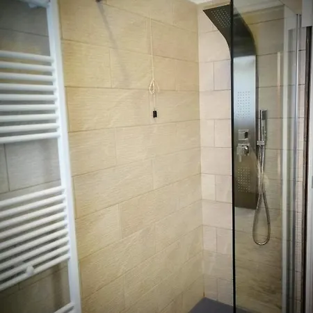 Dianostellamarina * دْيانو مارينا